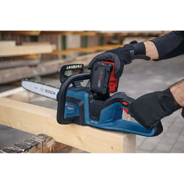 Акумуляторна ланцюгова пилка Bosch GKE 18V-40 (06008D3000) SOLO без аку та ЗП