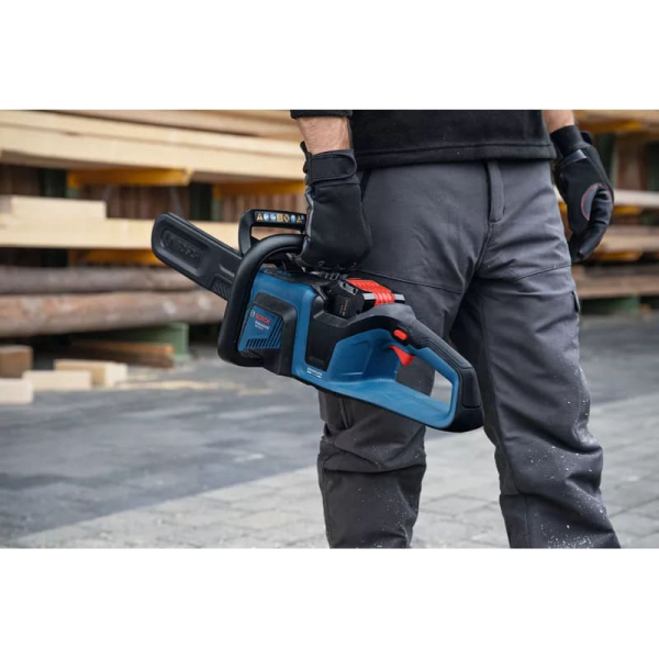 Акумуляторна ланцюгова пилка Bosch GKE 18V-40 (06008D3000) SOLO без аку та ЗП