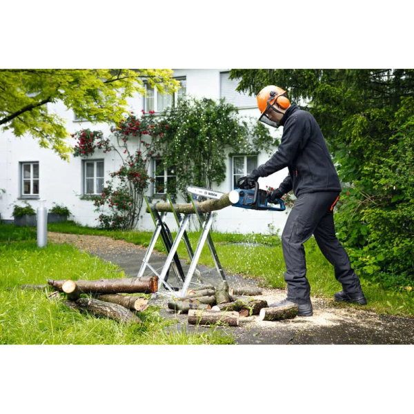 Акумуляторна ланцюгова пилка Bosch GKE 18V-40 (06008D3000) SOLO без аку та ЗП