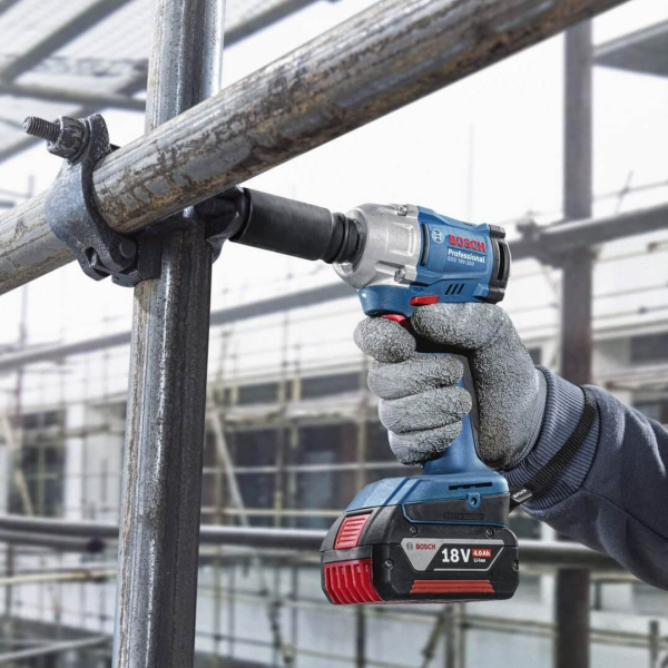 Гайковерт акумуляторний ударний GDS 18V-350 Bosch (06019M5021)