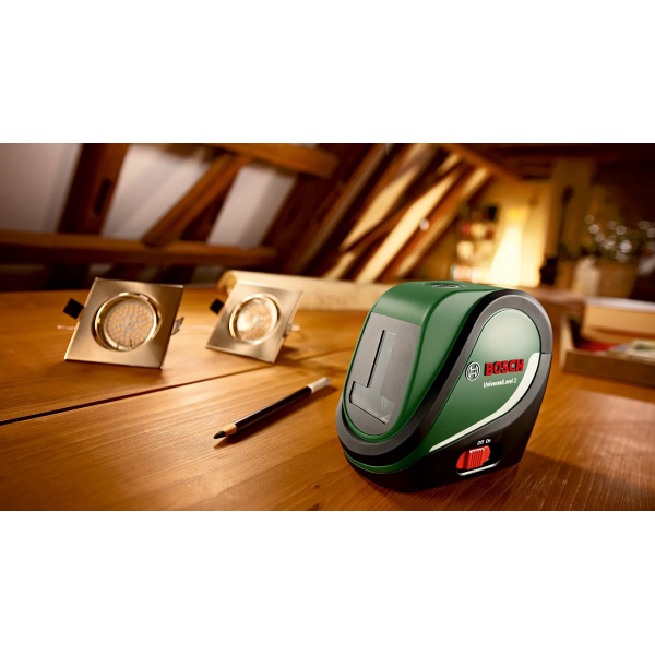 Лазерний нівелір Bosch UniversalLevel 2 Set з чохлом і штативом 0603663803