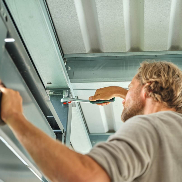 Набір торцевих головок, насадок і біт Bosch, 25 шт 1600A02Z9F Набір торцевих головок, насадок і біт Bosch, 25 шт 1600A02Z9F