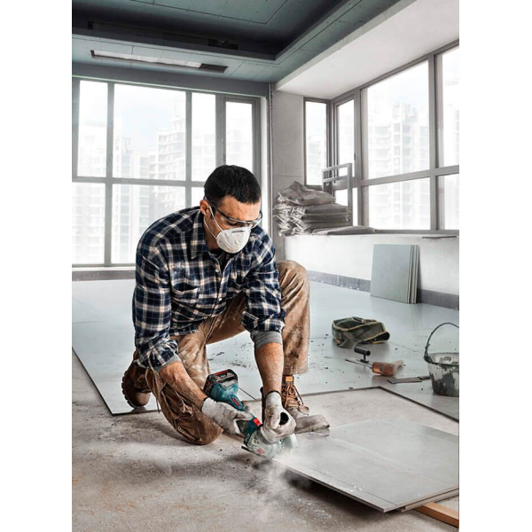 Акумуляторна безщіткова кутова шліфмашина Bosch Professional GWS 180-LI, без акб 06019H9020