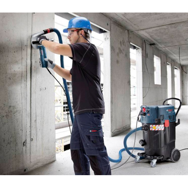 Будівельний пилосос Bosch Professional GAS 55 M AFC із насадкою для підлоги та щілинною насадкою 06019C3300