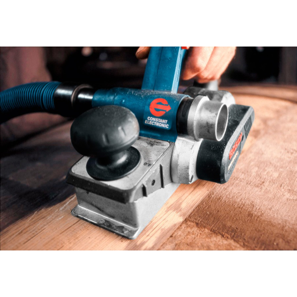 Рубанок Bosch Professional GHO 40-82 C у чемодані з паралельним упором, обмежувачем глибини, ножем, пилозбірником 060159A760
