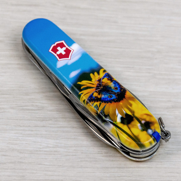 Складаний ніж Victorinox CAMPER UKRAINE Соняшники та метелик 1.3613.7.T3200pw