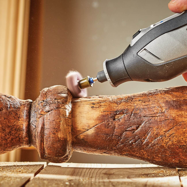 Акумуляторний мультиінструмент Dremel 8240-3/45 з акб 12V 2.0 Ah, з/п GAL 12V-20, насадками і аксесуарами, в сумці F0138240JF