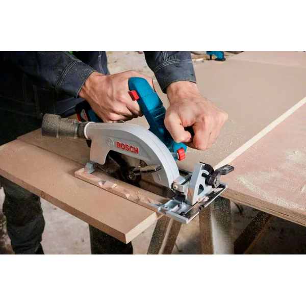Акумуляторна циркулярна пила Bosch Professional GKS 185-LI, без акб та з/п 06016C1221