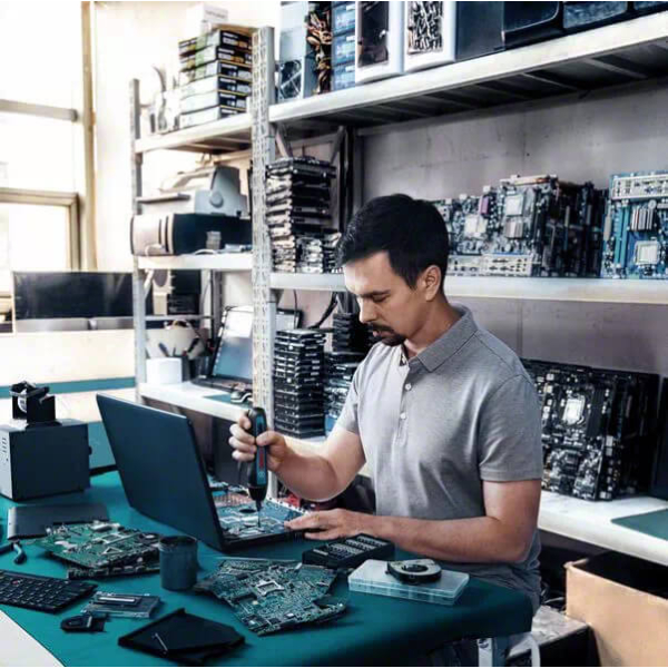 Акумуляторний шурупокрут Bosch Professional GO 2 у кейсі 06019H2103