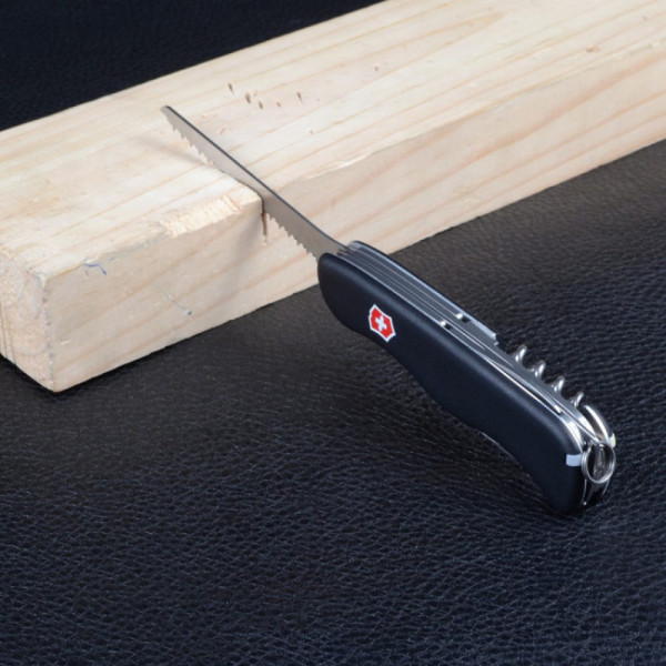 Складаний ніж Victorinox Forester 0.8363.3