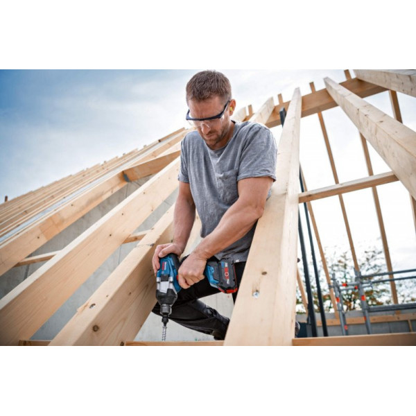 Акумуляторний ударний гайковерт Bosch GDS 18V-1050 H Professional (06019J8502)