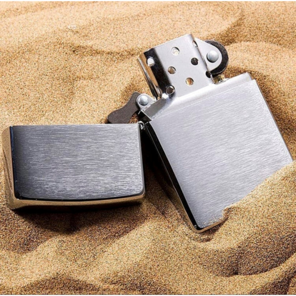 Запальничка Zippo (Зіппо) CLASSIC brushed chrome 200