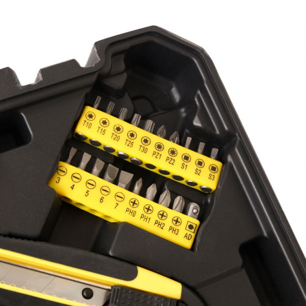 Акумуляторна викрутка з набором інструментів 110пр. WMC TOOLS 20110 Акумуляторна викрутка з набором інструментів 110пр. WMC TOOLS 20110