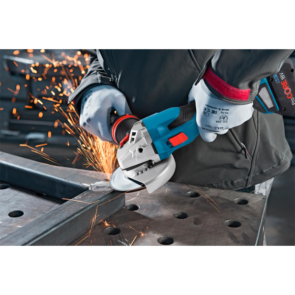 Акумуляторна безщіткова кутова шліфмашина Bosch Professional GWS 18V-15 C, без акб 06019H6000