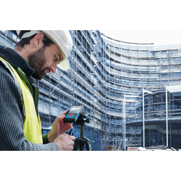 Лазерний далекомір Bosch Professional GLM 150-27 C з чохлом 0601072Z00