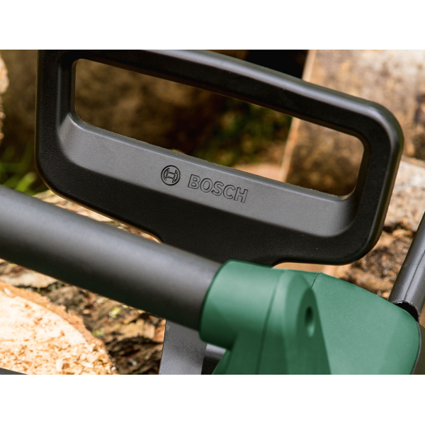 Ланцюгова пила Bosch UniversalChain 40 06008B8402