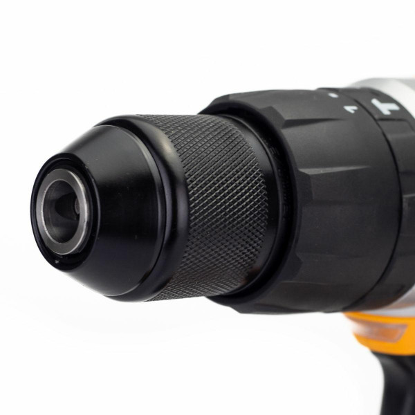 Дриль-шуруповерт акумуляторний (JCB-18CD-BE) 18V, max 45Nm в комплекті із зарядним пристроєм (JCB-18VFC-E) 2.4A та батареєю акумуляторною (JCB-20LI-E) 2.0AH JCB-18CD-2XB-E