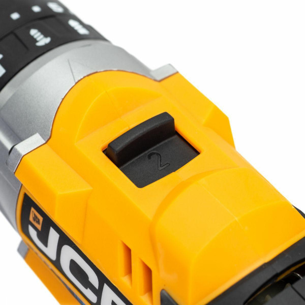 Дриль-шуруповерт акумуляторний (JCB-18CD-BE) 18V, max 45Nm в комплекті із зарядним пристроєм (JCB-18VFC-E) 2.4A та батареєю акумуляторною (JCB-20LI-E) 2.0AH JCB-18CD-2XB-E