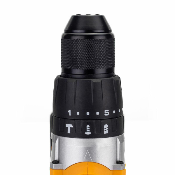 Дриль-шуруповерт акумуляторний (JCB-18CD-BE) 18V, max 45Nm в комплекті із зарядним пристроєм (JCB-18VFC-E) 2.4A та батареєю акумуляторною (JCB-20LI-E) 2.0AH JCB-18CD-2XB-E