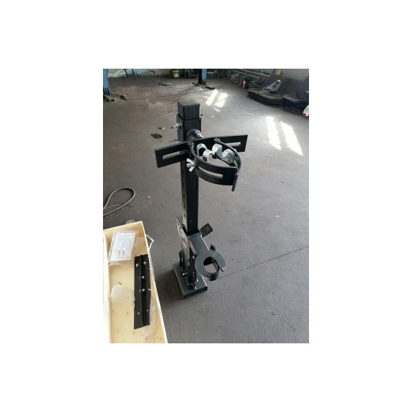 Стяжка пружин гідравлічна напольна (мах зусилля до 1т робочий діапазон 210-570мм) Forsage F-1500-4