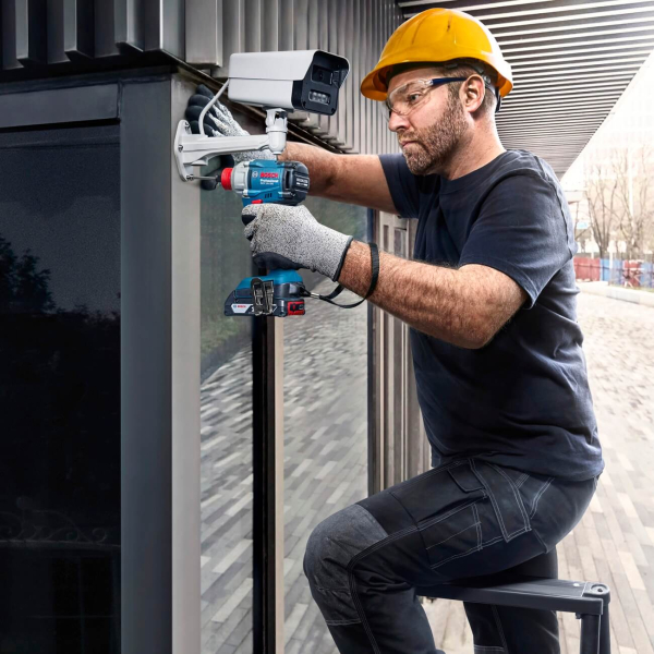 Акумуляторний ударний гайковерт BOSCH GDX 18V-285 в L-Boxx (06019N2100) (СОЛО ВЕРСІЯ без аку та зп)