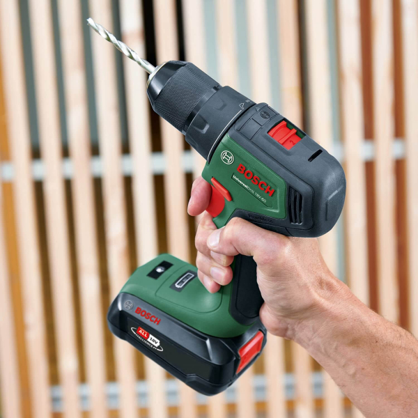 Акумуляторний дриль-шурупокрут Bosch UniversalDrill 18V-60 із 2 акб 2 Ah і з/п AL 18V-20 у кейсі 06039D7002