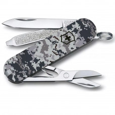Ніж брелок Victorinox 58мм CLASSIC SD ARMY 2 шари 7 функцій Піксель синій (0.6223.3_W3942pw)