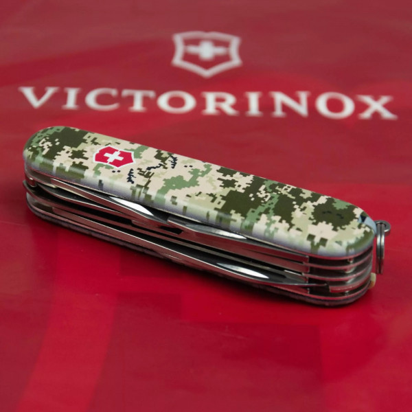 Багатофункціональний складаний ніж 91 мм Victorinox Huntsman Army 4 шари, 15 функцій Піксель з червоним лого (1.3713.3.W3941p) Багатофункціональний складаний ніж 91 мм Victorinox Huntsman Army 4 шари, 15 функцій Піксель з червоним лого (1.3713.3.W3941p)
