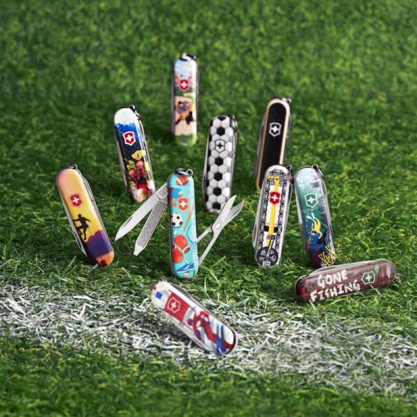 Складаний ніж Victorinox CLASSIC LE 0.6223.L2009