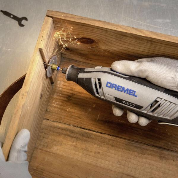 Багатофункціональний інструмент DREMEL 4250-6/128 Platinum (F0134250JN)