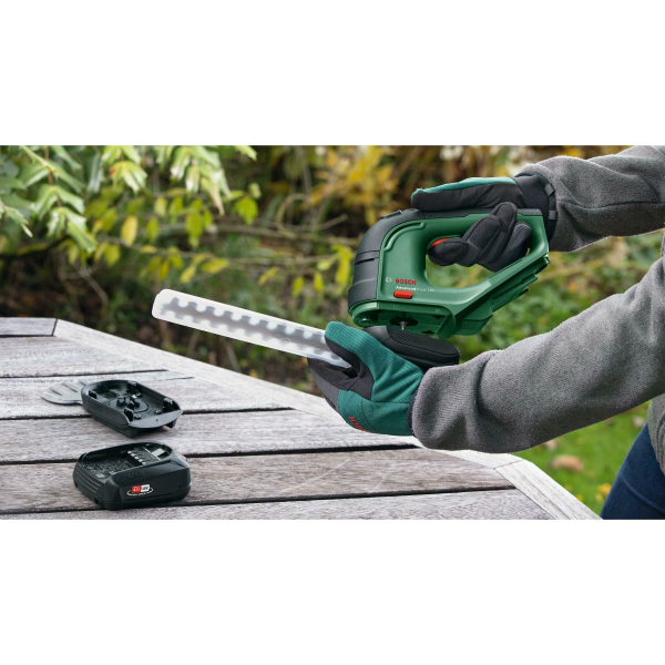 Акумуляторні кущорізи-ножиці для трави Bosch AdvancedShear 18V-10 (0600857000) Аку 2Ач та ЗП