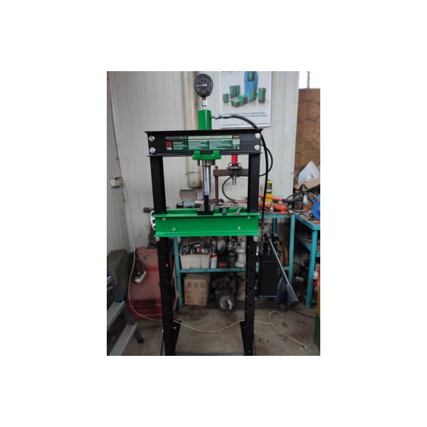 Прес гідравлічний 20т напольний з подвійним виносним насосом(ШВИДКО - ПОВІЛЬНО), (роб. в-а: 0-910ММ) ROCKFORCE RF-20001