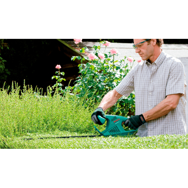 Кущоріз електричний Bosch EasyHedgeCut 55 0600847C02 Кущоріз електричний Bosch EasyHedgeCut 55 0600847C02