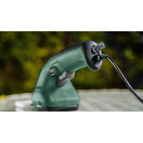 Акумуляторні ножиці Bosch EasyShear із кабелем Micro USB 0600833303