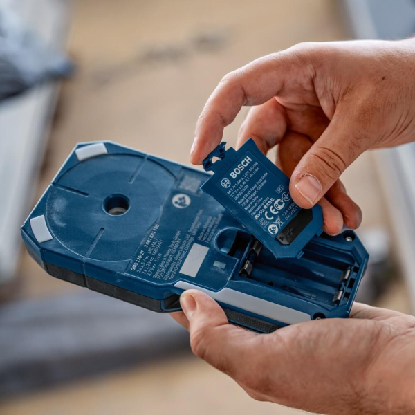 Детектор Bosch Professional GMS 120-27 з чохлом 0601081700