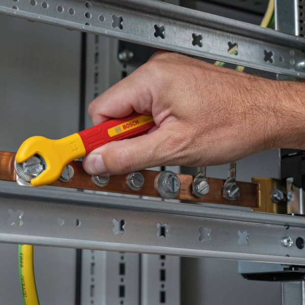 Набір ізольованих гайкових ключів Bosch Professional VDE в чохлі, 4 шт 1600A02NE8