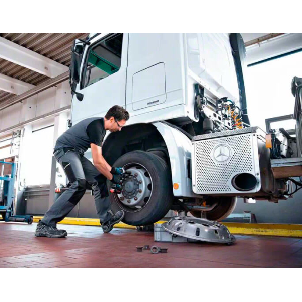 Акумуляторний ударний гайковерт Bosch GDS 18V-1050 H (06019J8522)