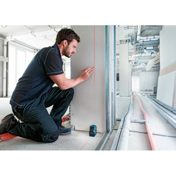 Лазерний нівелір Bosch Professional GLL 2-10 з чохлом 0601063L00
