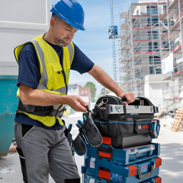Сумка GWT 20 Bosch Professional та набір ручних інструментів 1600A02H5B