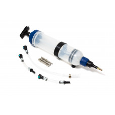 Шприц-дозатор з насадками для створення тиску в паливній системі автомобіля і визначення її герметич