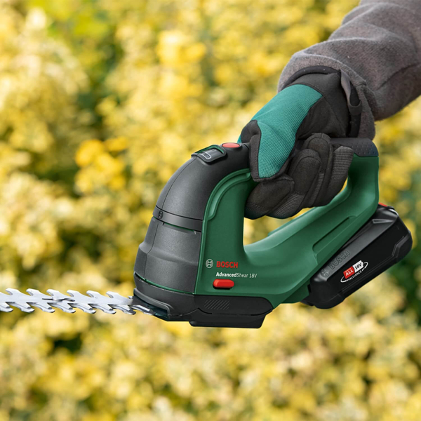 Акумуляторні кущорізи-ножиці для трави Bosch AdvancedShear 18V-10 (0600857001) без АКБ 2Ач та ЗП