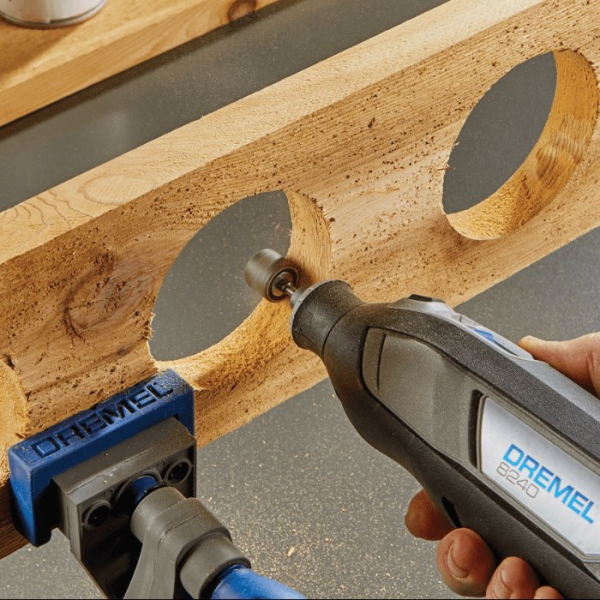 Акумуляторний мультиінструмент Dremel 8240-5/65 Platinum+, 2 акб 12 V 2.0 Ah, з/п GAL12V-20, аксесуари, у кейсі F0138240JP