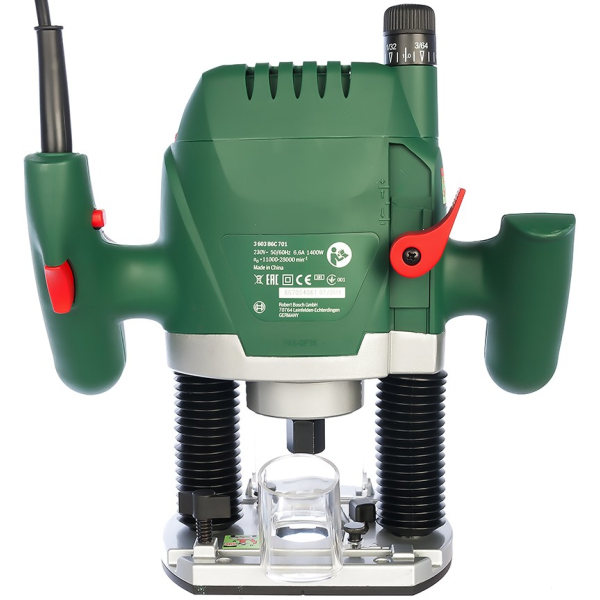 Фрезер Bosch POF 1400 ACE в чемодані з набом фрез 060326C801