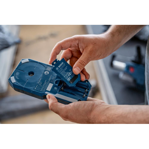 ДЕТЕКТОР УНІВЕРСАЛЬНИЙ GMS 120-27 Bosch (0601081700)