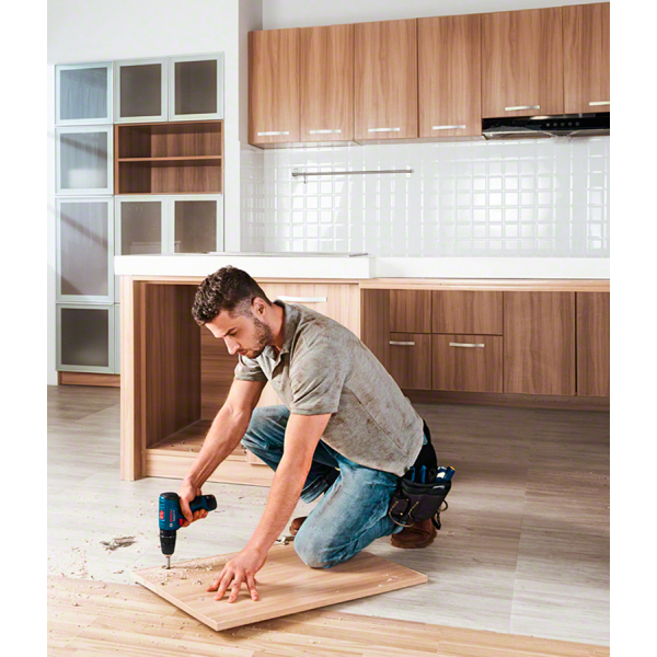 Акумуляторний ударний дриль-шурупокрут Bosch GSB 120-Li Professional в кейсі з 2 акб GBA 12V 2.0 Ah та з/п GAL 1210 CV 06019G8100 Акумуляторний ударний дриль-шурупокрут Bosch GSB 120-Li Professional в кейсі з 2 акб GBA 12V 2.0 Ah та з/п GAL 1210 CV 06019G8100