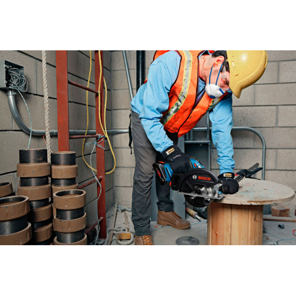 Акумуляторна циркулярна пила Bosch Professional GKM 18V-50 в L-Boxx 238 з 2 акб GBA 18V 5.0Ah та з/п GAL 18V-40 06016B8002