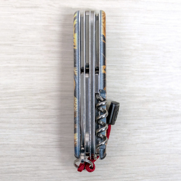 Складаний ніж Victorinox HUNTSMAN ZODIAC Дерев'яна змія 1.3713.3.Z4280pk