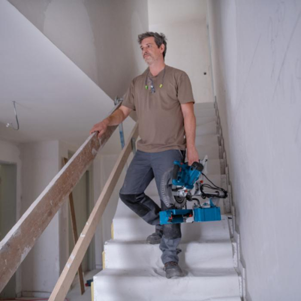 Торцювальна пила Bosch GCM 305-216 D Professional 0601B49000