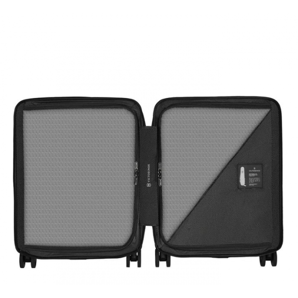 Валіза Victorinox Travel AIROX/Silver 612499 (Маленька) Валіза Victorinox Travel AIROX/Silver 612499 (Маленька)