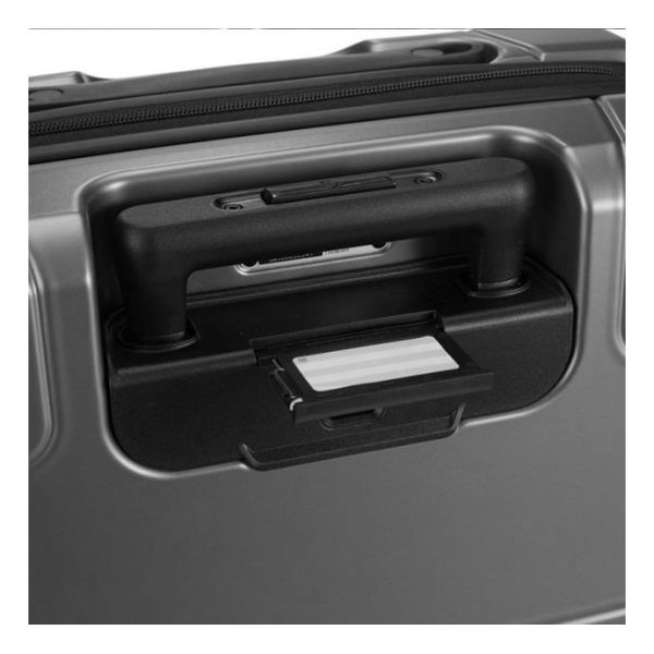 Валіза Victorinox Travel LEXICON/Titanium 602104 (Маленька) Валіза Victorinox Travel LEXICON/Titanium 602104 (Маленька)